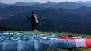 Rohde & Schwarz career paragliding