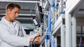 Gerätefertigung und Systemintegration