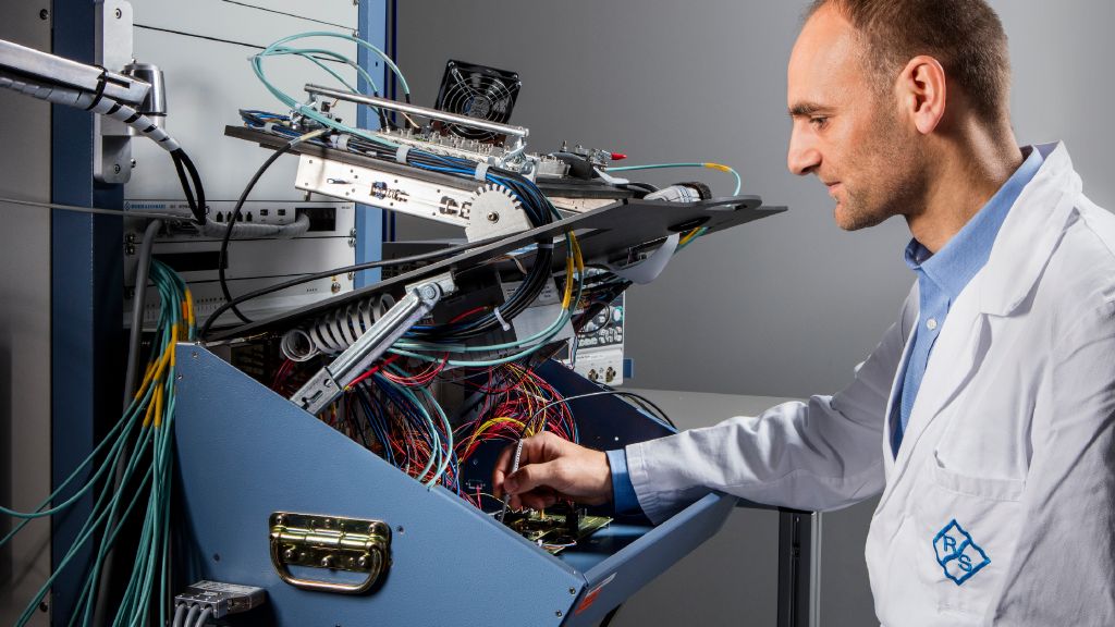 Entwicklung & Realisierung