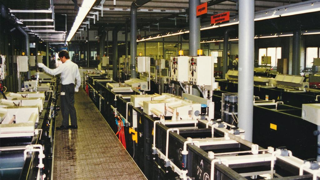 Oberflächenveredelung per Metallgalvanik.