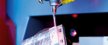Die Präzisionsmechanik bei Rohde & Schwarz Teisnach.