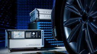 NXP社は、業界初の28 nm RFCMOSワンチップ・レーダーSoCをベースとしたレーダーセンサ について、そのリファレンス・デザインの検証にR&S RTSレーダー・テスト・システムを採用しました。