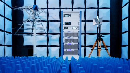 Broadband amplifiers