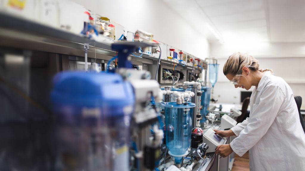 Publicação técnica: «Dielectric material characterization»