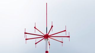 Direction finding system at an airport