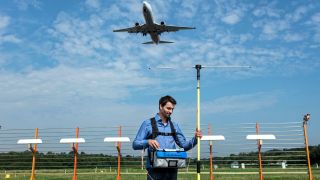 Airport measurements with the R&S®EVSG1000