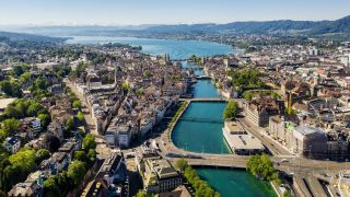 Network benchmarking Switzerland