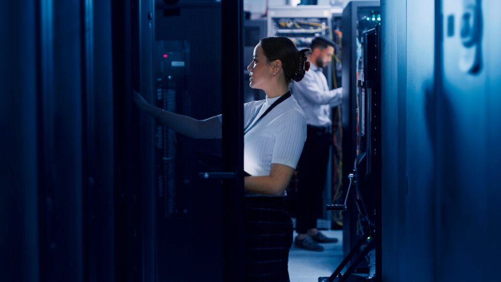 Networks and cybersecurity 