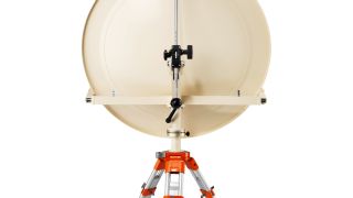 R&S®AC008 microwave directional antenna