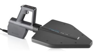 R&S®HE400DC handheld directional antenna with downconverter