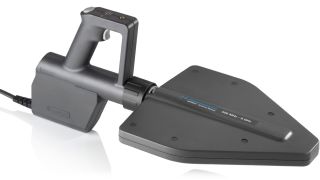 R&S®HE400DC handheld directional antenna with downconverter