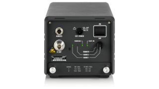 R&S®HF907DC SHF directional antenna with downconverter