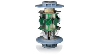 R&S®HF902 omnidirectional antenna