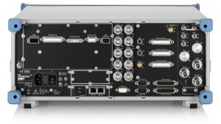 R&S®ESMW Ultra wideband monitoring receiver