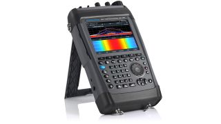 R&S®PR200 portable monitoring receiver