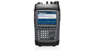 R&S®PR100 Portable receiver