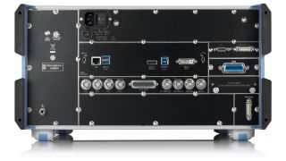 R&S®ZNBT Vector network analyzer