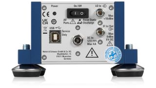 R&S®FC330ST Frequency converter