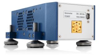 R&S®FC500ST Frequency converter