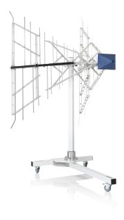 R&S®HL047 high gain log-periodic antenna