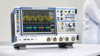 R&S®RTE1000 oscilloscope