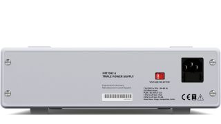 R&S®HM7042-5 triple power supply