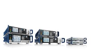 RF analog signal generators 