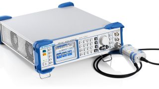 R&S®SMB100A microwave signal generator