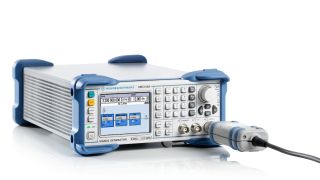 R&S®SMC100A Signal generator