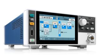 R&S®SMCV100B vector signal generator