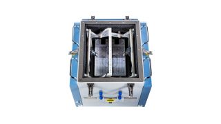 R&S®TS7124 RF shielded box
