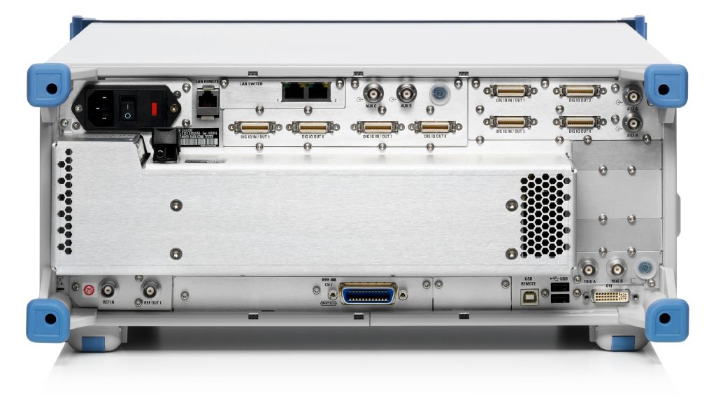 R&S®CMW500 - Production Test