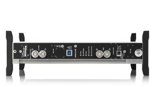 CMW100 communications manufacturing test set