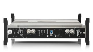 CMW100 communications manufacturing test set