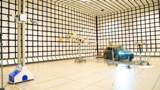 Press release: Applus and Rohde & Schwarz seamlessly integrate eCall testing in EMC test environments