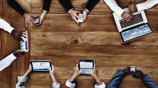 Verifying RF device performance with a blocking test