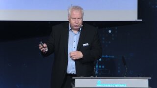 Title graphic of video "Tackling the challenges of NTN evolution on the path to 6G"