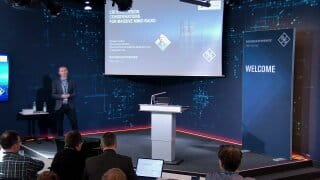 Critical design considerations for massive MIMO